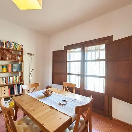 Semesterbostad Sotillo E-12-4 *